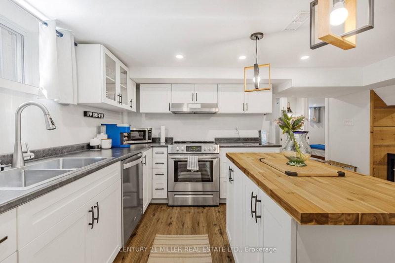 home for lease on Suite-248 Kingsleigh Court