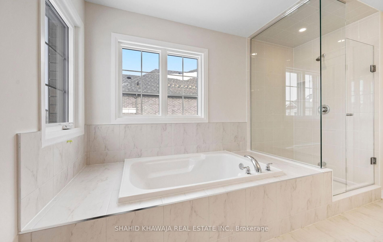 Detached House for sale at 1109 Dent Terrace, Milton, Ontario, L9E 1X9 - Bowes - MLS: W12780150