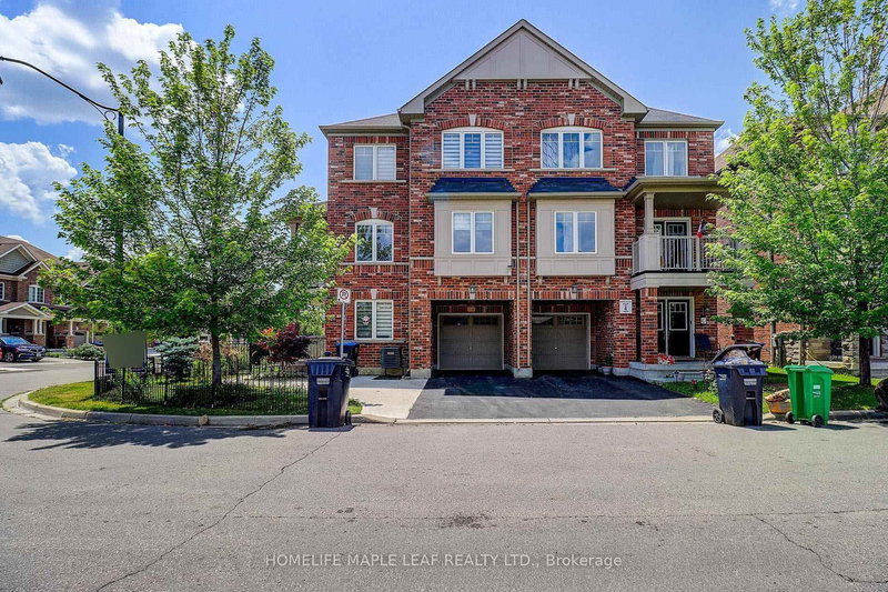 49 Golden Springs Dr, Brampton, L7A 4N7 | Image 3