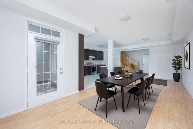 12 Lowes Hill Circle