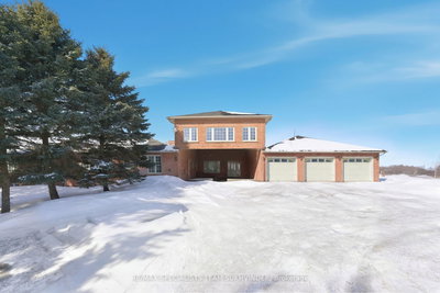 7048 King Street, Caledon, Ontario image-0-3