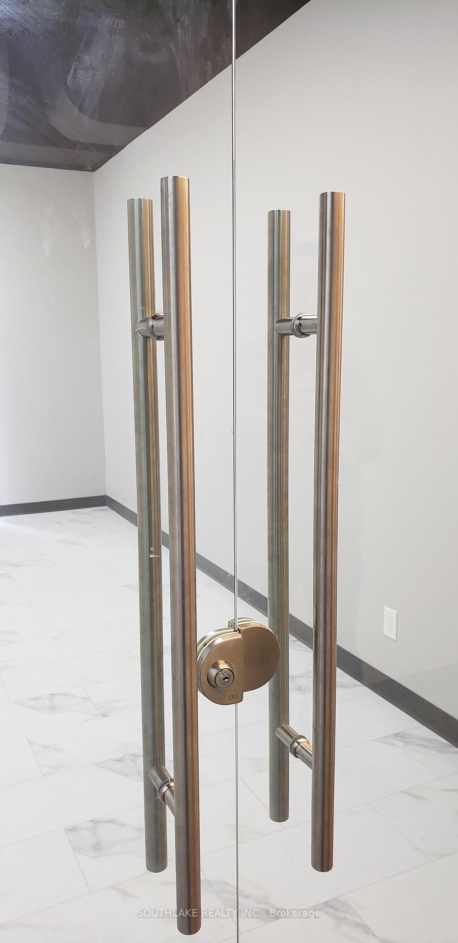 700 Dundas Street E, Unit 207B - Photo 2