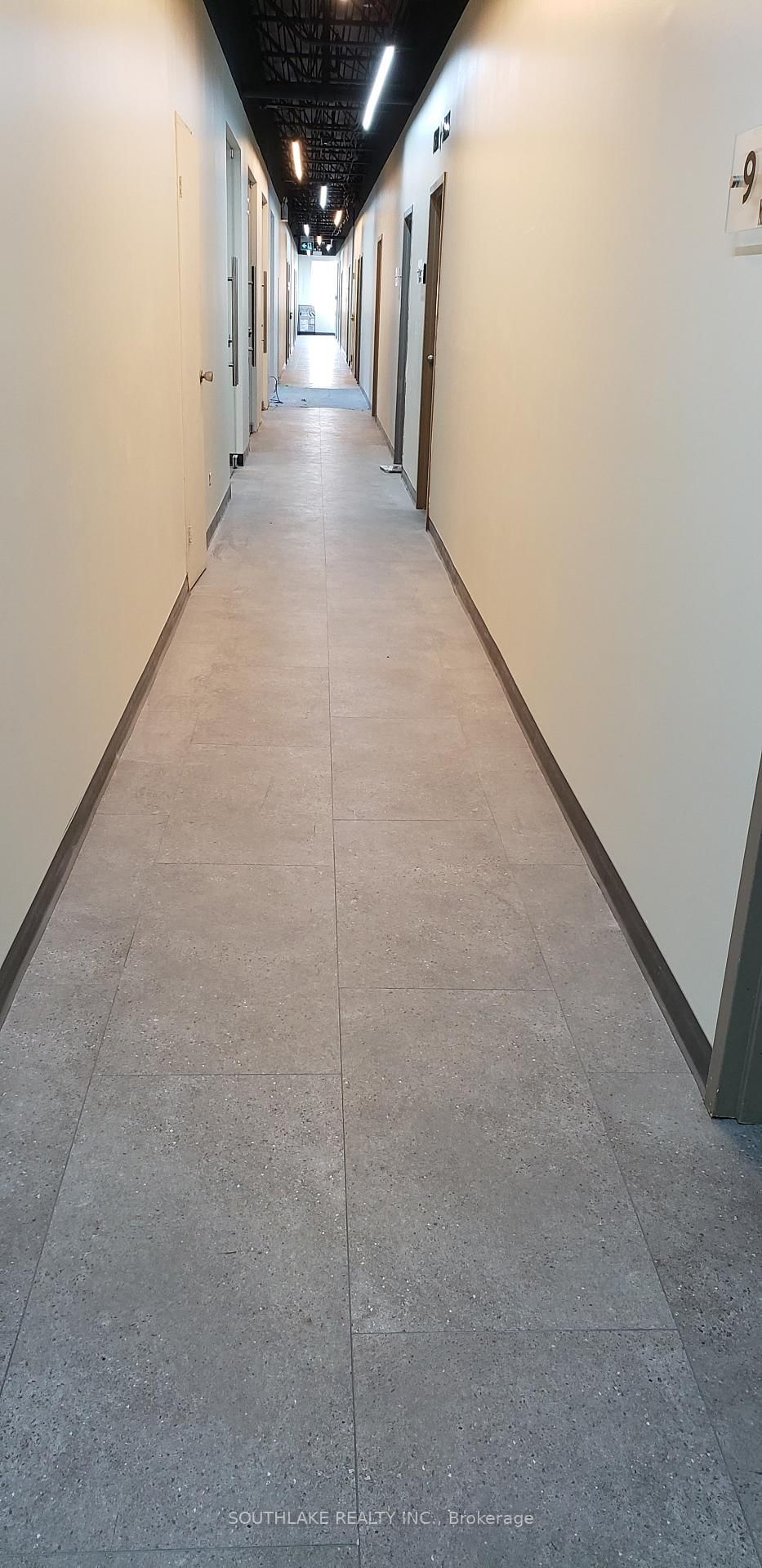 700 Dundas Street E, Unit 207B - Photo 3