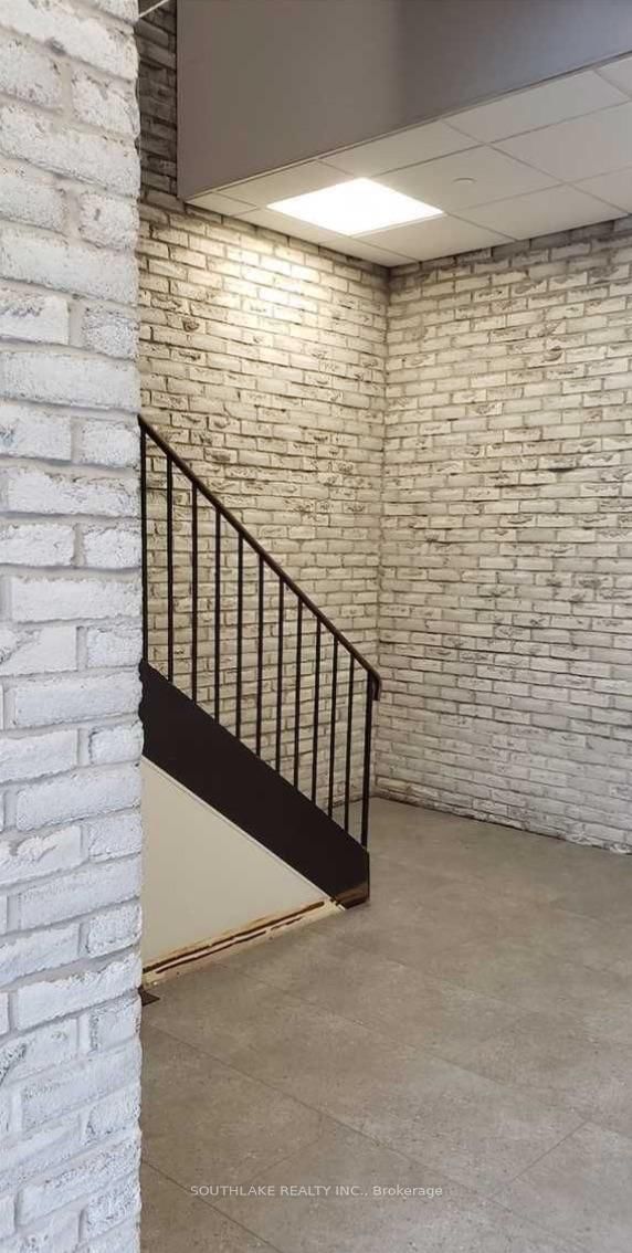 700 Dundas Street E, Unit 207B - Photo 5