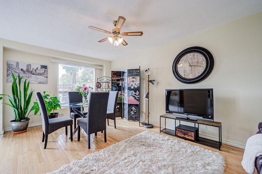 Townhouse for sale at 9 Bur Oak Way, Toronto, Ontario, M3L 2G3 - Glenfield-Jane Heights - MLS: W12781590