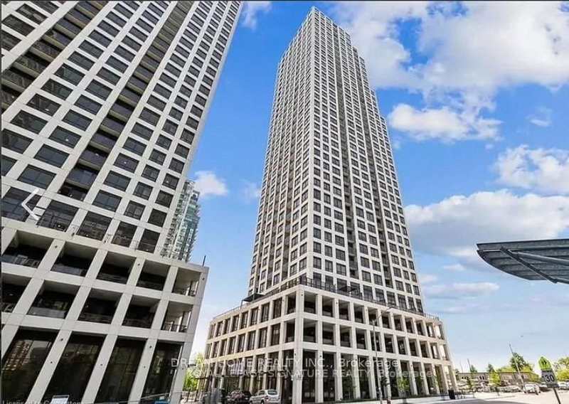 home for lease on 3203-36 Elm Drive W