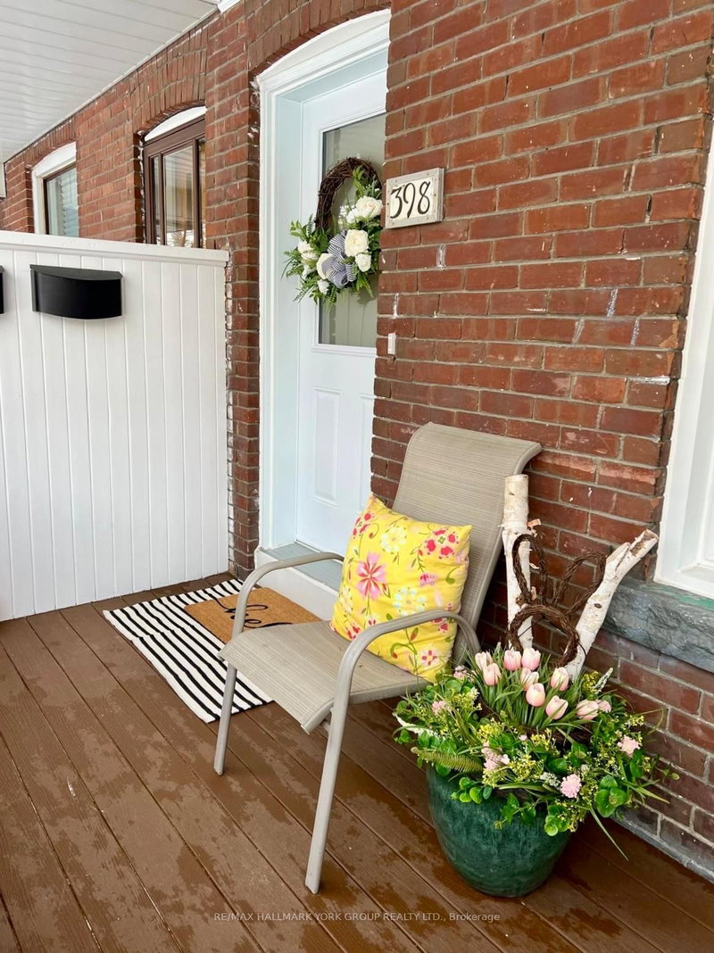 Upper - 398 Concord Ave, Toronto, M6H 2P8 | Image 2