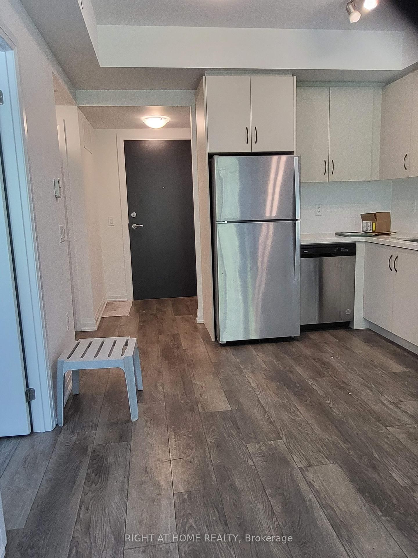 95 Attmar Drive, Unit 115 - Photo 8