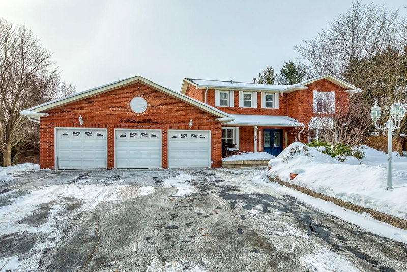 5 Huttonville Dr, Brampton, L6X 0C2 | Image 2