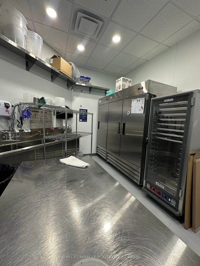 G002 - 777 Guelph Line, Burlington, L7R 3N2 | Image 2