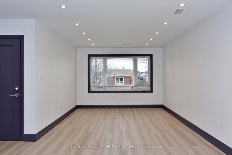 5 - 230 Boon Ave, Toronto, M6E 3Z8 | Image 3