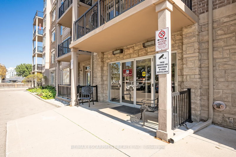 503 - 396 Plains Rd E, Burlington, L7T 2C8 | Image 2