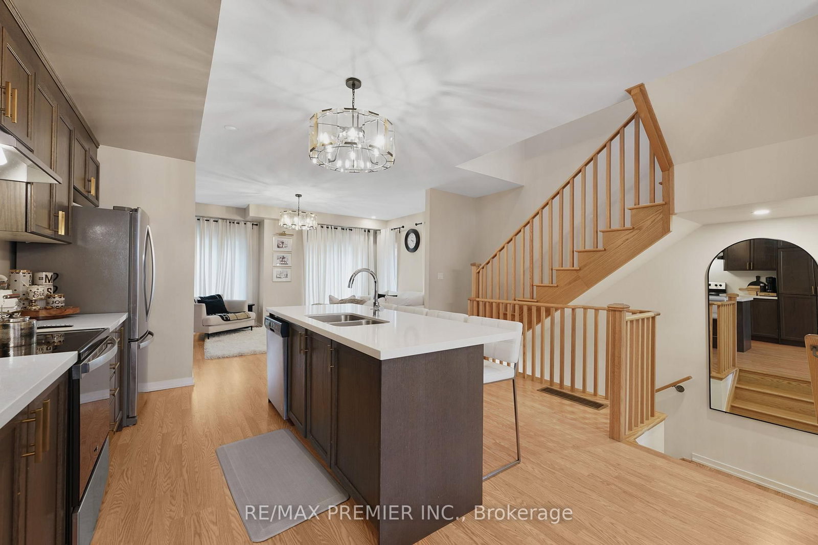 Townhouse for sale at 12 Heathrow Lane, Caledon, Ontario, L7E 4M4 - Bolton East - MLS: W12786764