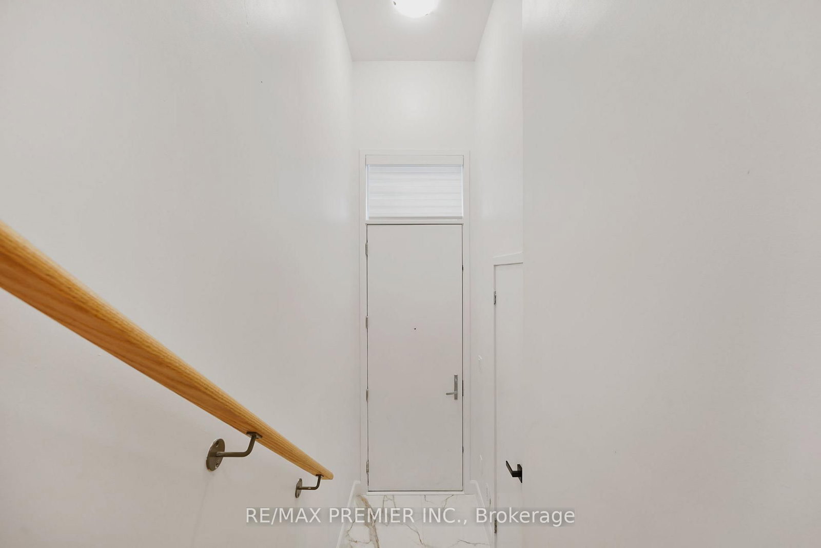 Townhouse for sale at 12 Heathrow Lane, Caledon, Ontario, L7E 4M4 - Bolton East - MLS: W12786764