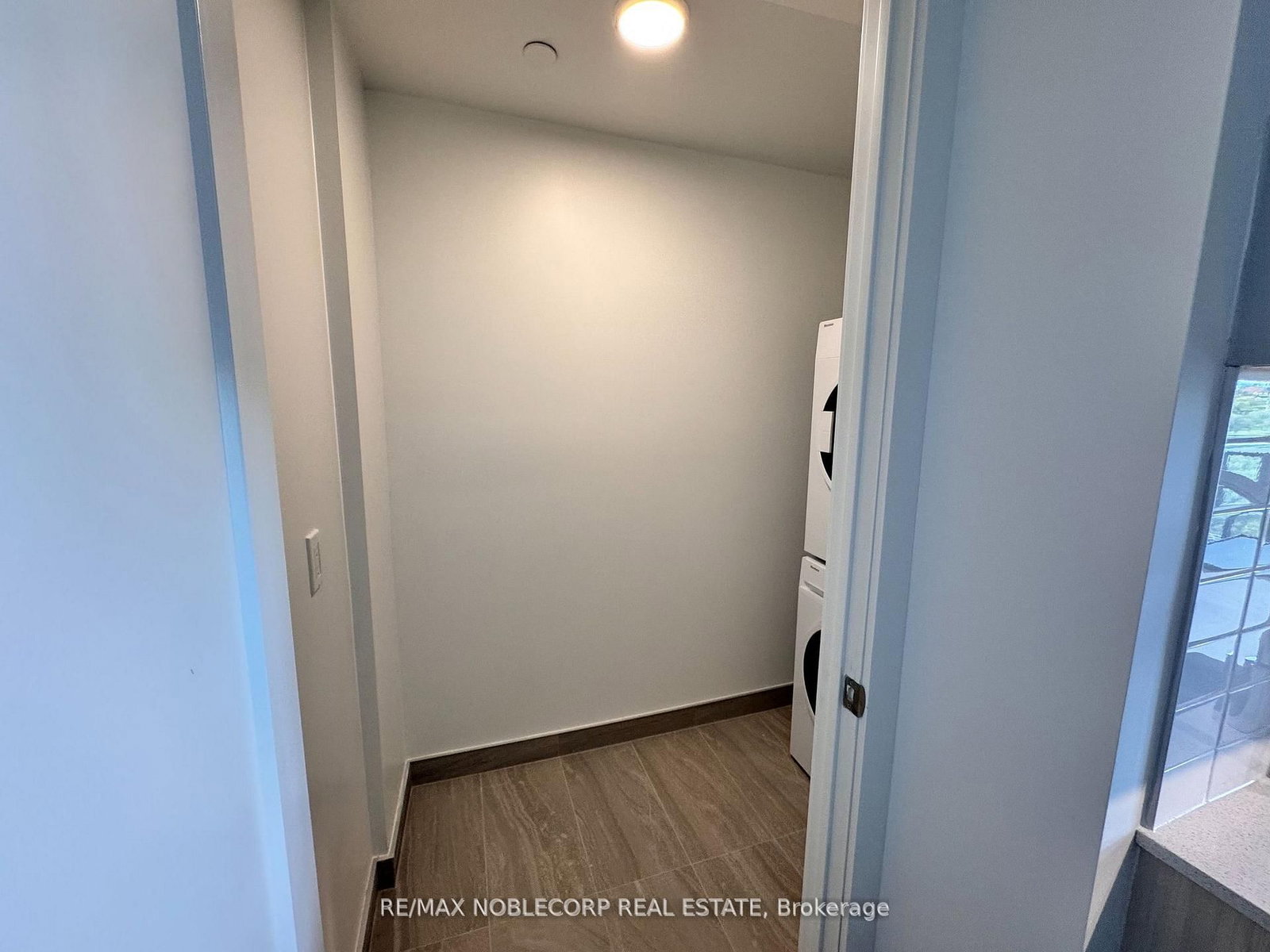 Condo for lease at 701-801 The Queensway, Toronto, Ontario, M8Z 1N4 - Stonegate-Queensway - MLS: W12786938