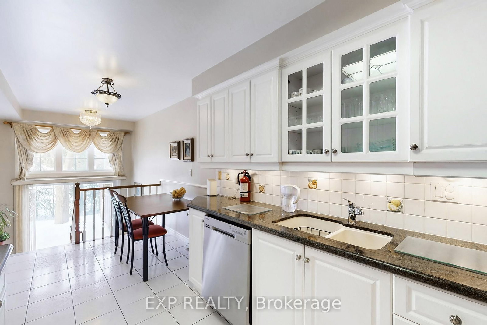 Townhouse for sale at 43 Hartnell Square, Brampton, Ontario, L6S 5W8 - Central Park - MLS: W12786962