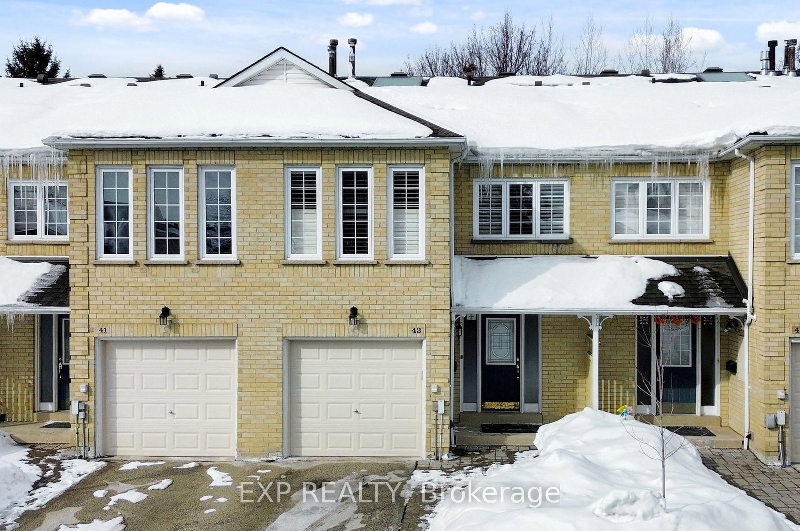 Townhouse for sale at 43 Hartnell Square, Brampton, Ontario, L6S 5W8 - Central Park - MLS: W12786962