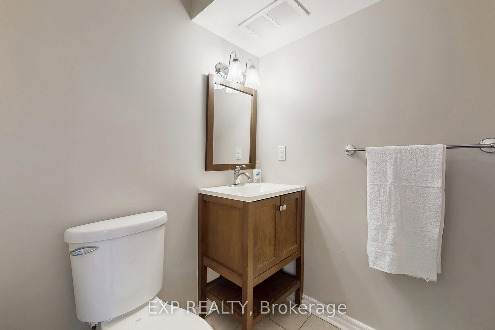 Townhouse for sale at 43 Hartnell Square, Brampton, Ontario, L6S 5W8 - Central Park - MLS: W12786962