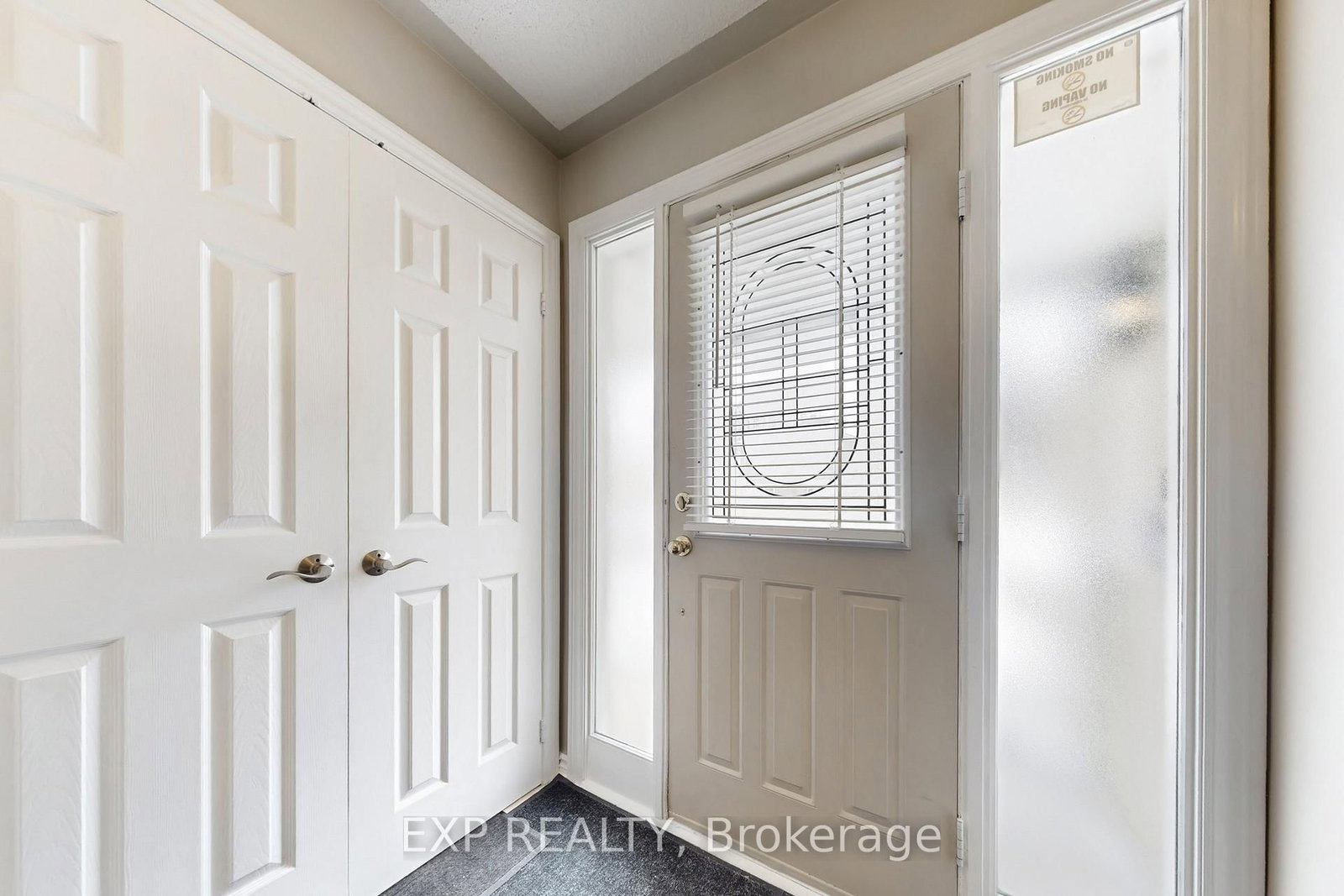 Townhouse for sale at 43 Hartnell Square, Brampton, Ontario, L6S 5W8 - Central Park - MLS: W12786962