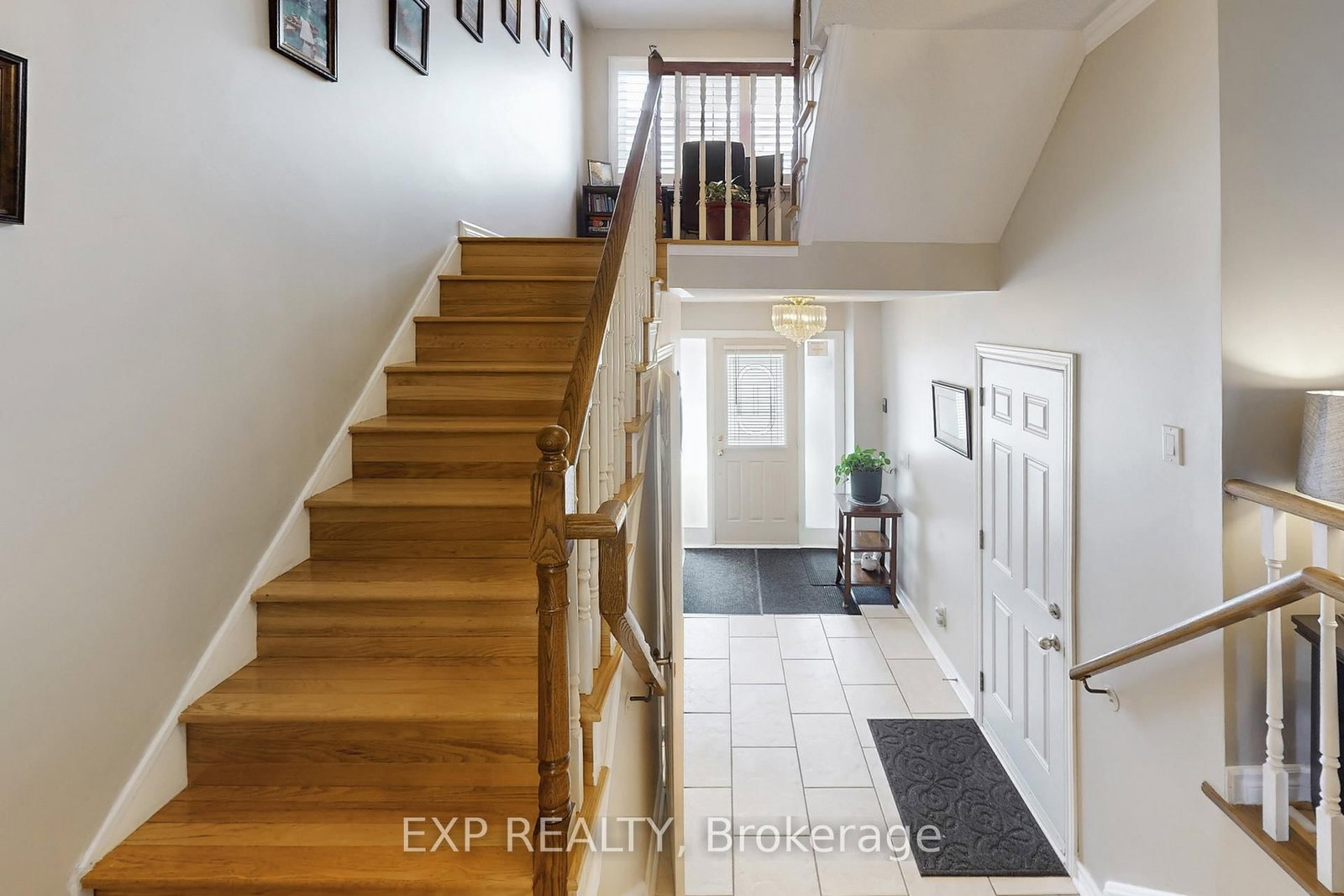 Townhouse for sale at 43 Hartnell Square, Brampton, Ontario, L6S 5W8 - Central Park - MLS: W12786962