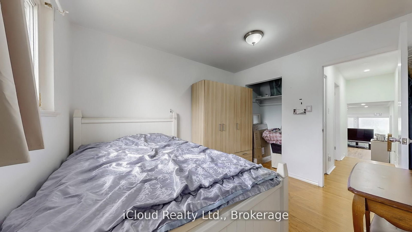 Semi-Detached House for sale at 19 Flamingo Crescent, Brampton, Ontario, L6T 2G4 - Southgate - MLS: W12787646