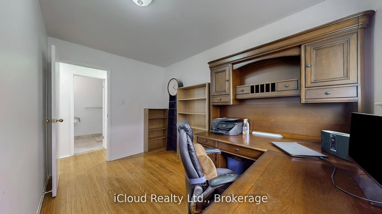 Semi-Detached House for sale at 19 Flamingo Crescent, Brampton, Ontario, L6T 2G4 - Southgate - MLS: W12787646