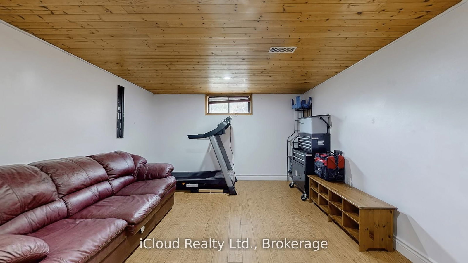 Semi-Detached House for sale at 19 Flamingo Crescent, Brampton, Ontario, L6T 2G4 - Southgate - MLS: W12787646