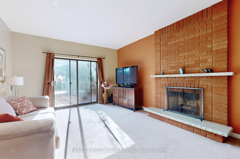 7 Kenpark Ave photo 5
