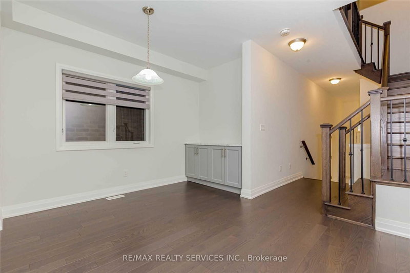 29 Summerbeam Way, Brampton, L6Y 0E3 | Image 3