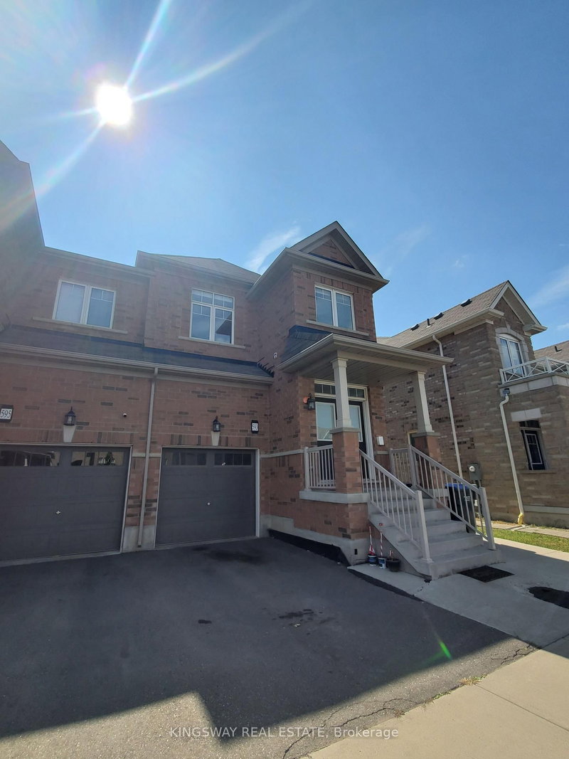 upper - 593 Remembrance Rd, Brampton, L7A 4L2 | Image 2