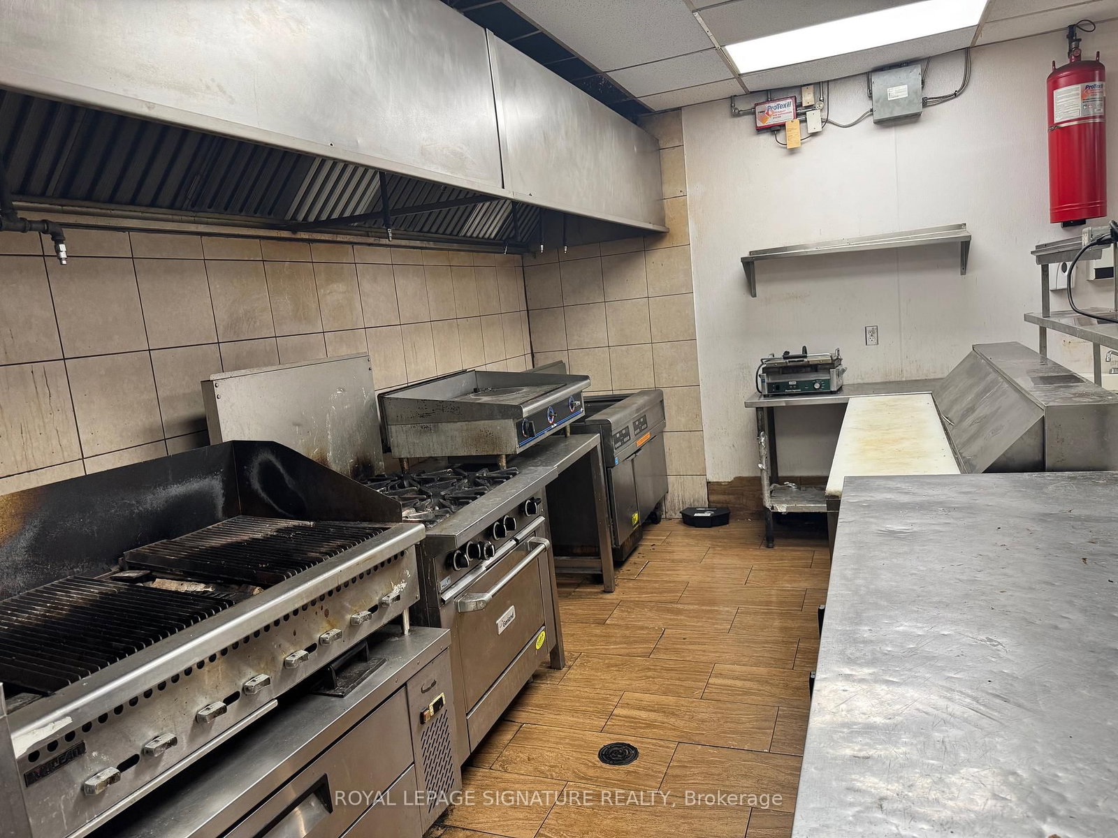 803 Dundas Street E - Photo 13