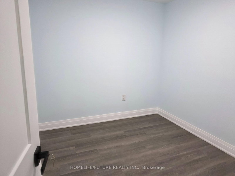 BSMT - 77 Martin Byrne Dr, Brampton, L6P 4C7 | Image 3