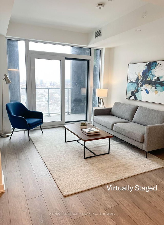 1402 - 1007 The Queensway Street