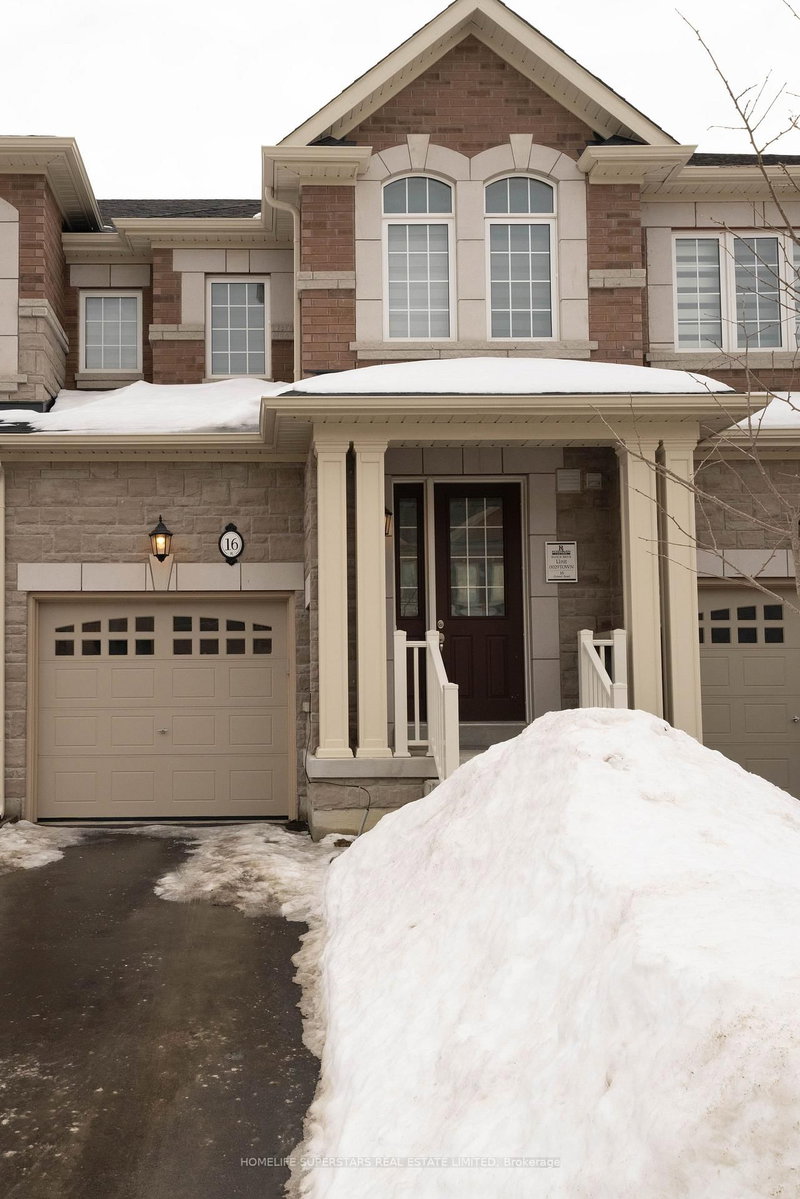 16 Gosset Rd, Brampton, L7A 0C3 | Image 3