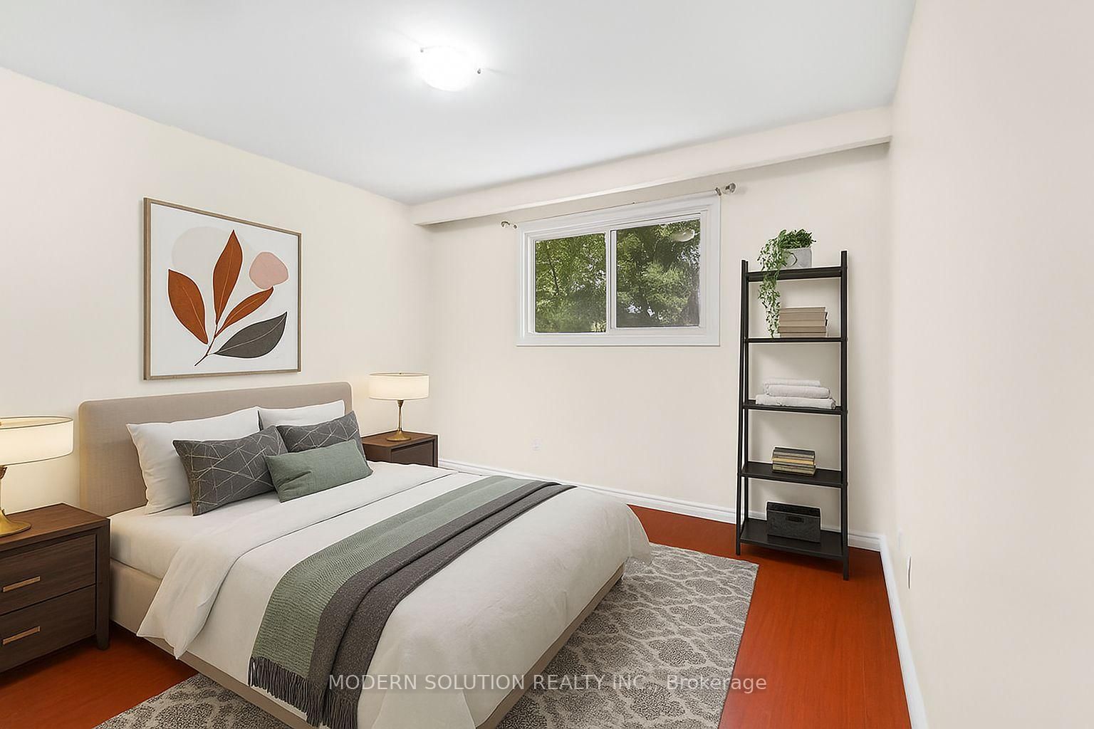 Semi-Detached House for sale at 142 Mill Street, Brampton, Ontario, L6X 2P2 - Downtown Brampton - MLS: W12790286