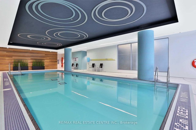 611 - 55 Speers Road