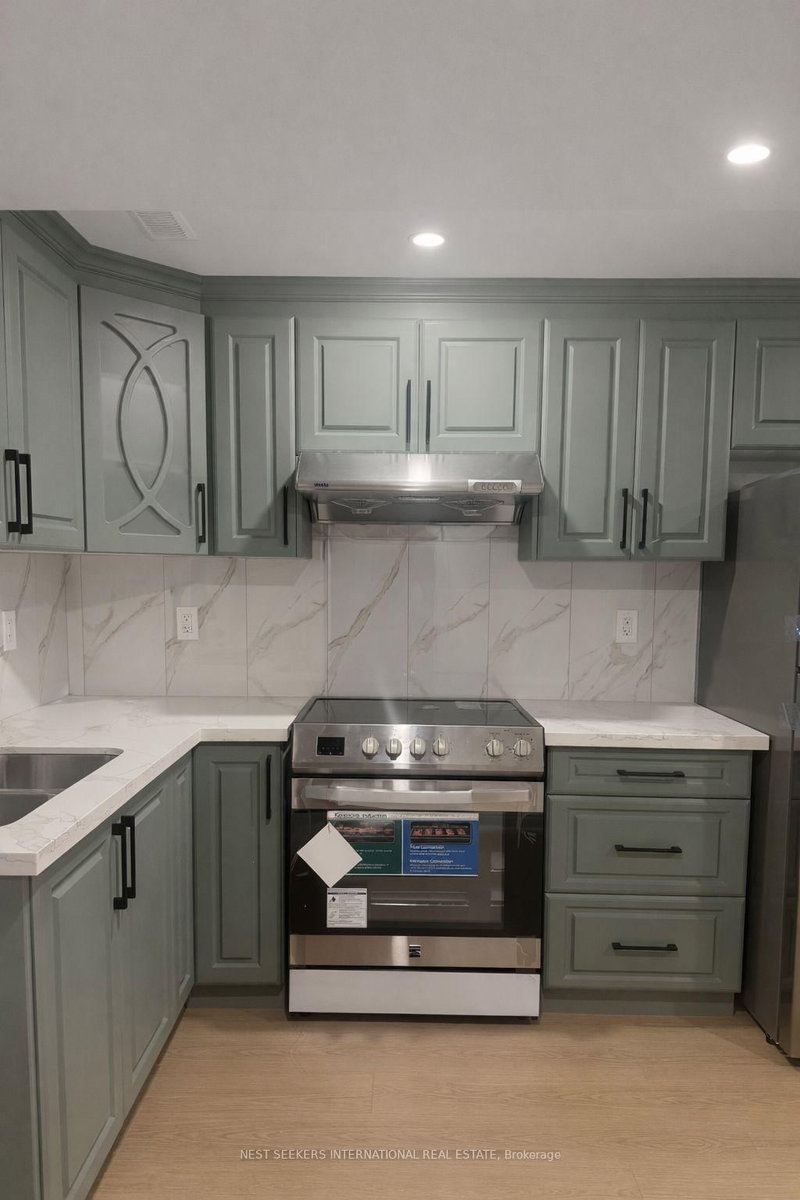 home for lease on 25 Delport Close