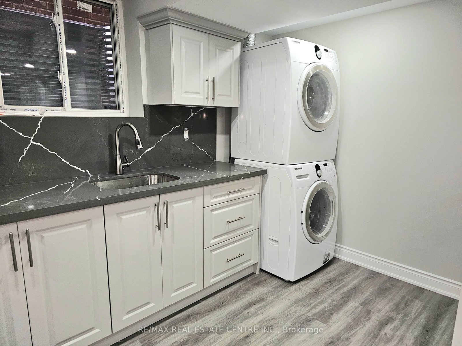 Detached House for lease at Basemen-180 Giddings Crescent, Milton, Ontario, L9T 7A8 - Scott - MLS: W12790912