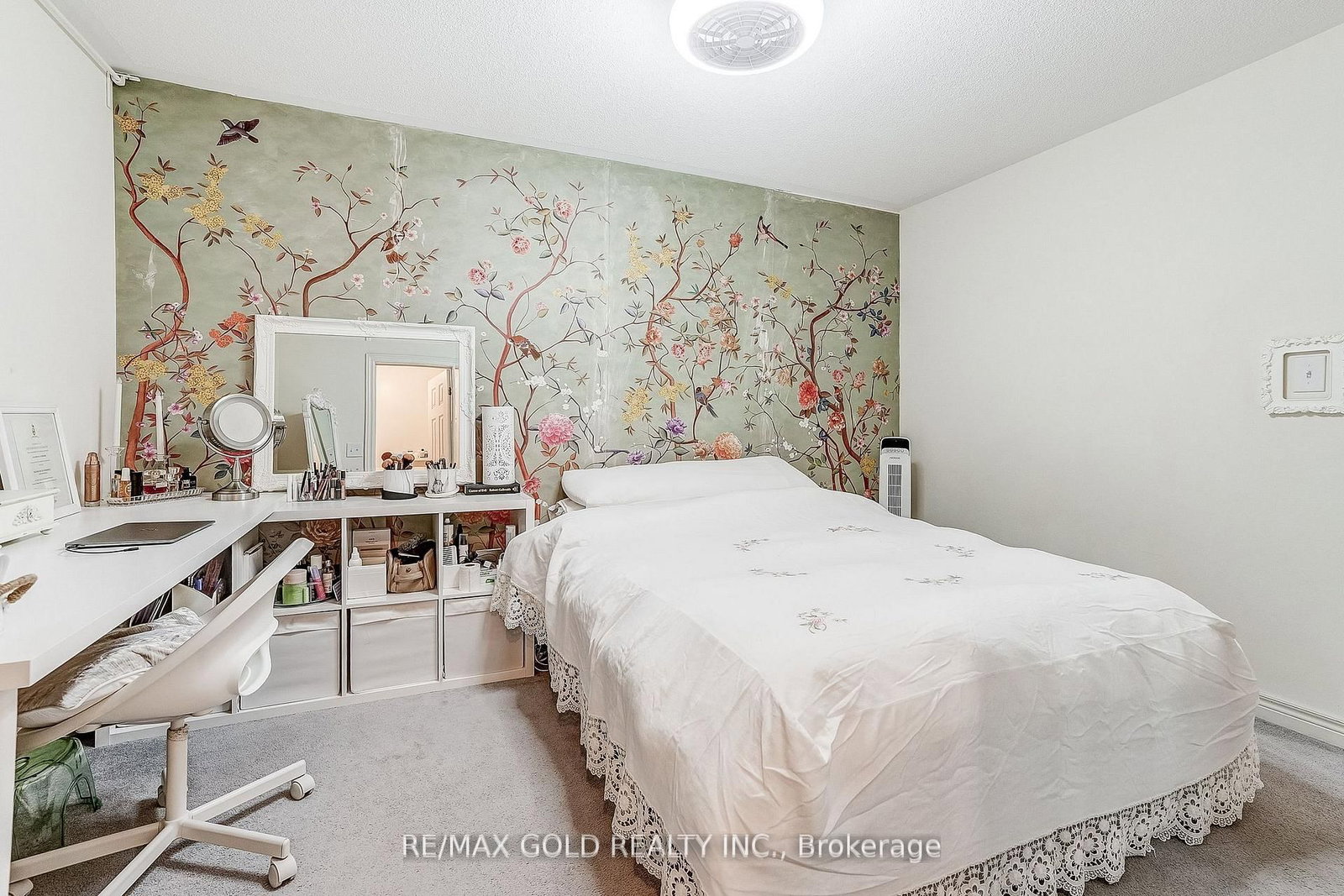 Detached House for sale at 552 Bessborough Drive, Milton, Ontario, L9T 8P5 - Harrison - MLS: W12791018