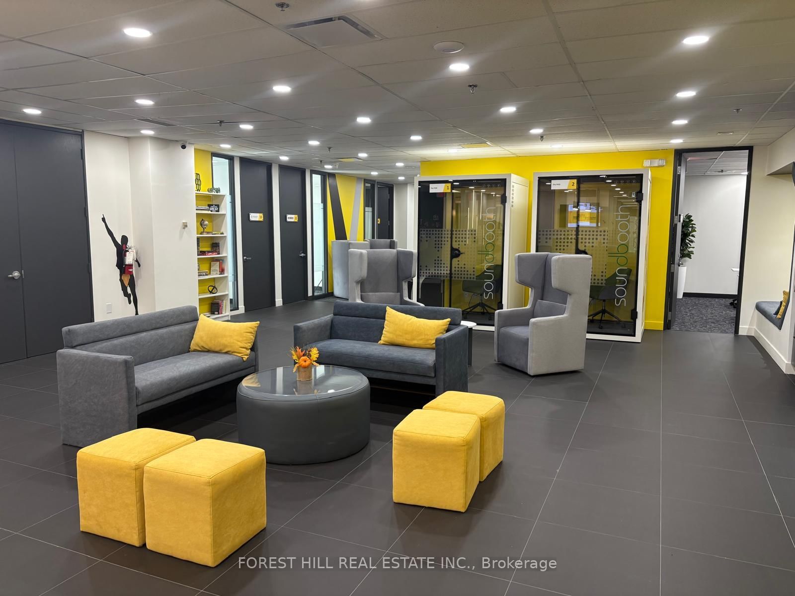 350 Burnhamthorpe Road W, Unit 200-22