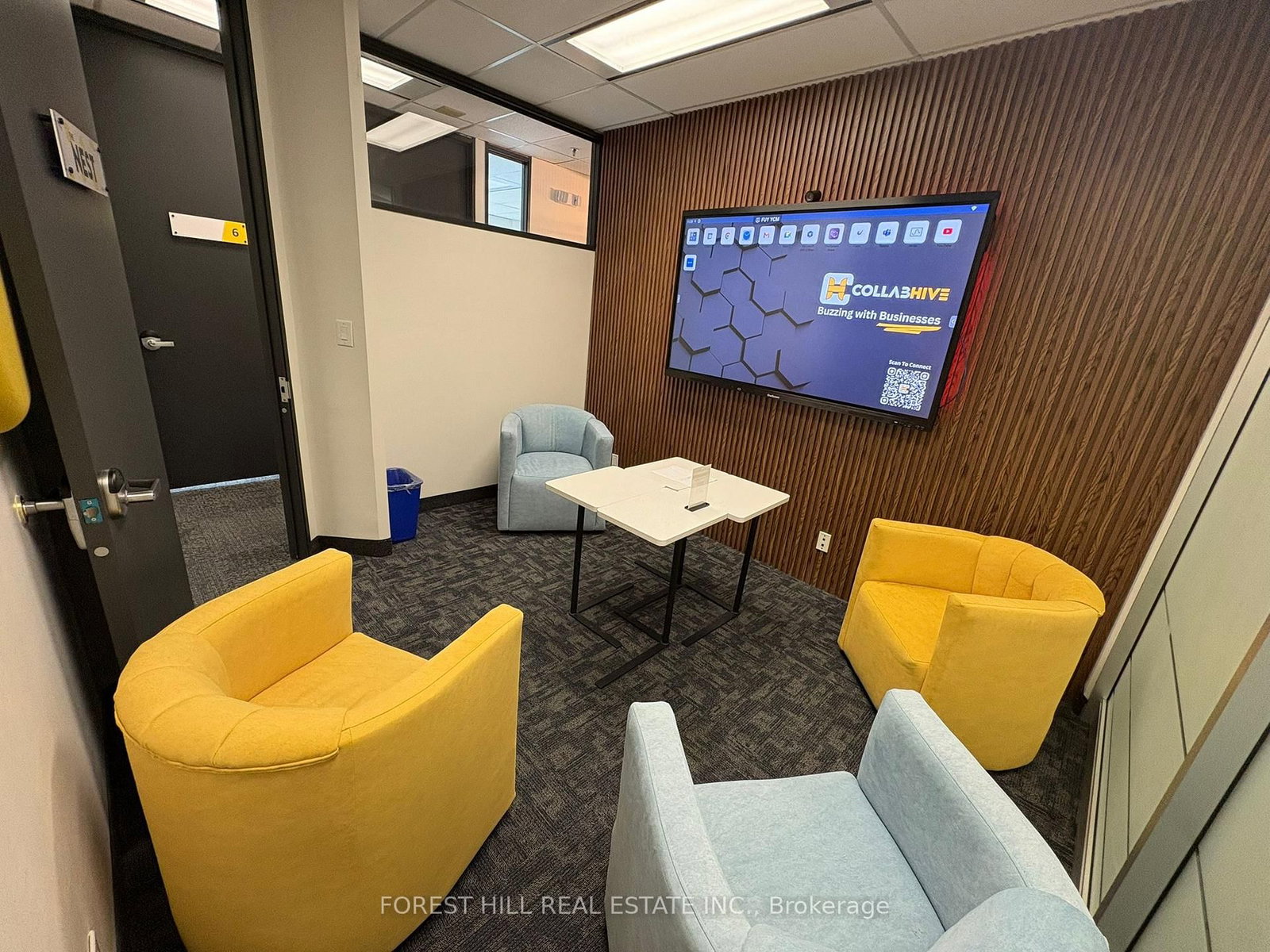 350 Burnhamthorpe Road W, Unit 200-22 - Photo 8