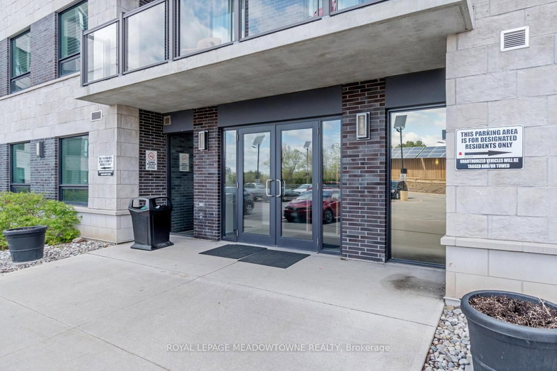308 - 383 Main St E, Milton, L9T 8K8 | Image 2