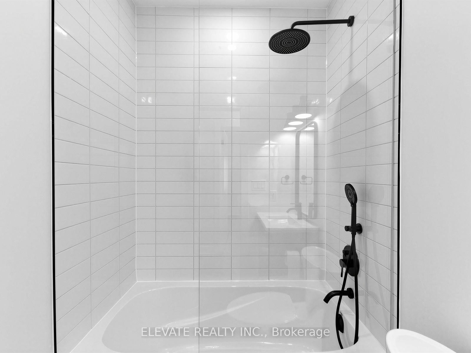 155 Gilmour Avenue, Unit Laneway - Photo 20