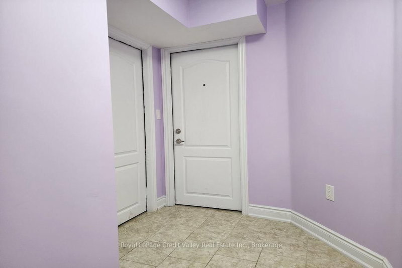 Bsmt - 308 Brisdale Dr, Brampton, L7A 3A1 | Image 3