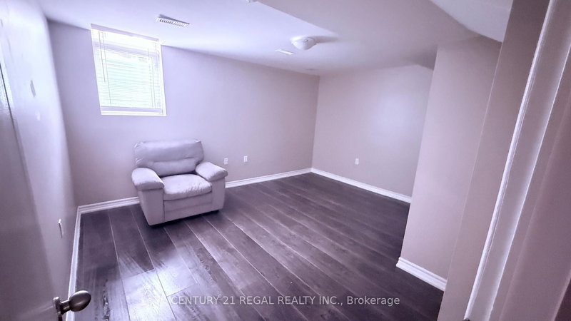 39 Laurentide Cres, Brampton, L6P 1Y3 | Image 3