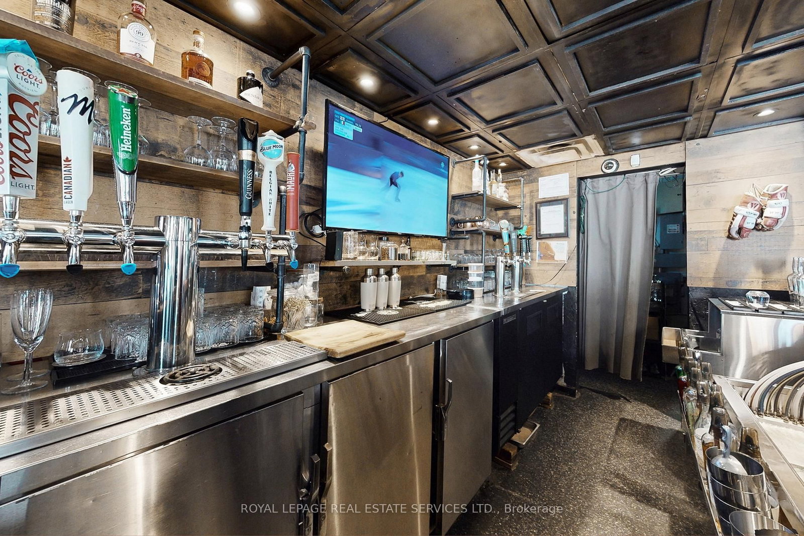 399 Elizabeth Street, Unit 8, 9, 10 - Photo 18