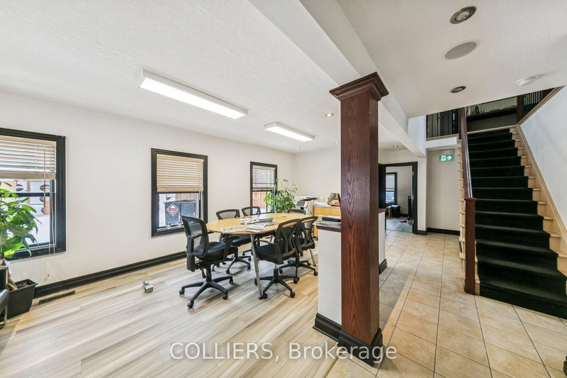 1445 Ontario St, Burlington, L7S 1G5 | Image 2