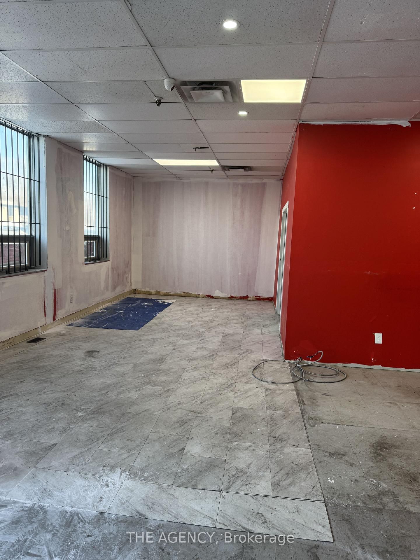2400 Finch Avenue W, Unit 9 - Photo 3