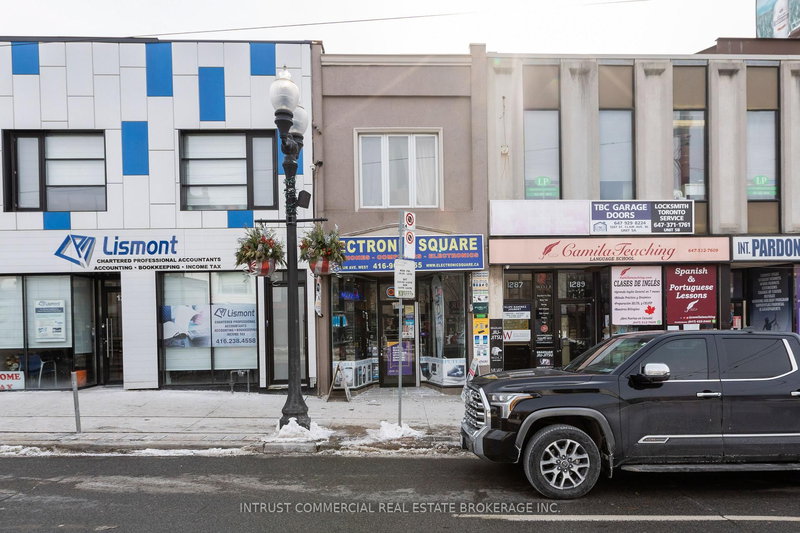 1285A St Clair Ave W, Toronto, M6E 1B8 | Image 2