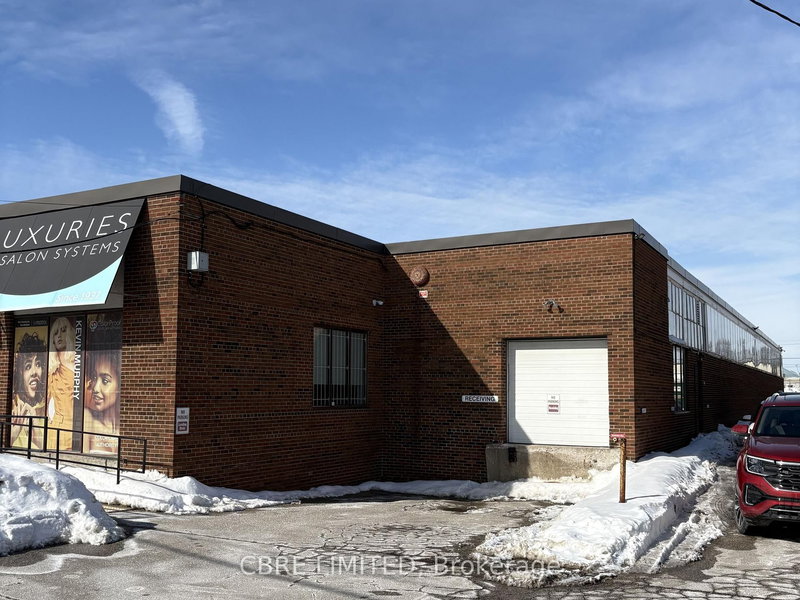 112 Orfus Rd, Toronto, M6A 1L9 | Image 2